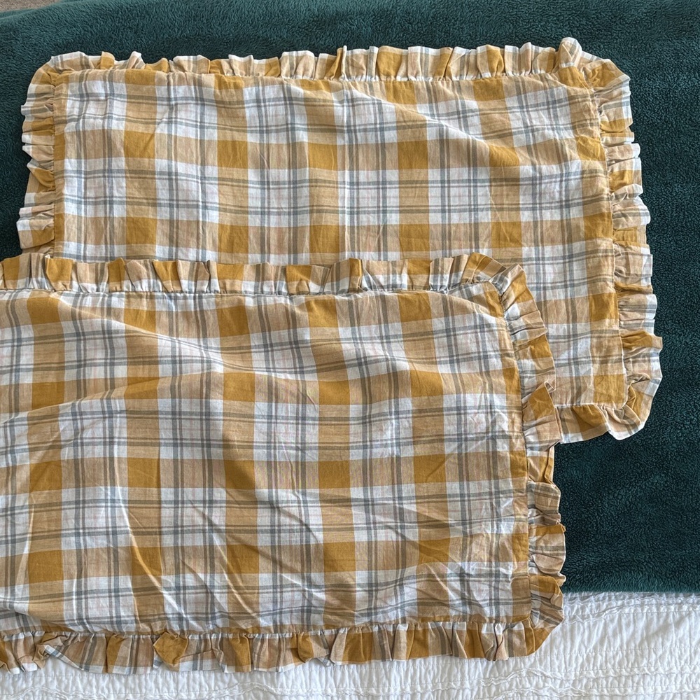 Plaid Ruffle Pillow Shams